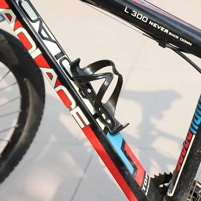 Universal Bicycle Bottle Cage with 750Ml Water Bottle Lightweight Bike Water Bottle Holder Bottle Bracket for Mountain Road Bike